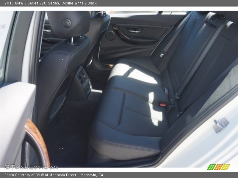 Alpine White / Black 2015 BMW 3 Series 328i Sedan