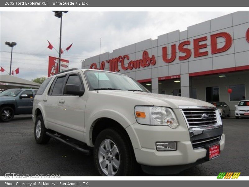 White Suede / Black 2009 Ford Explorer XLT