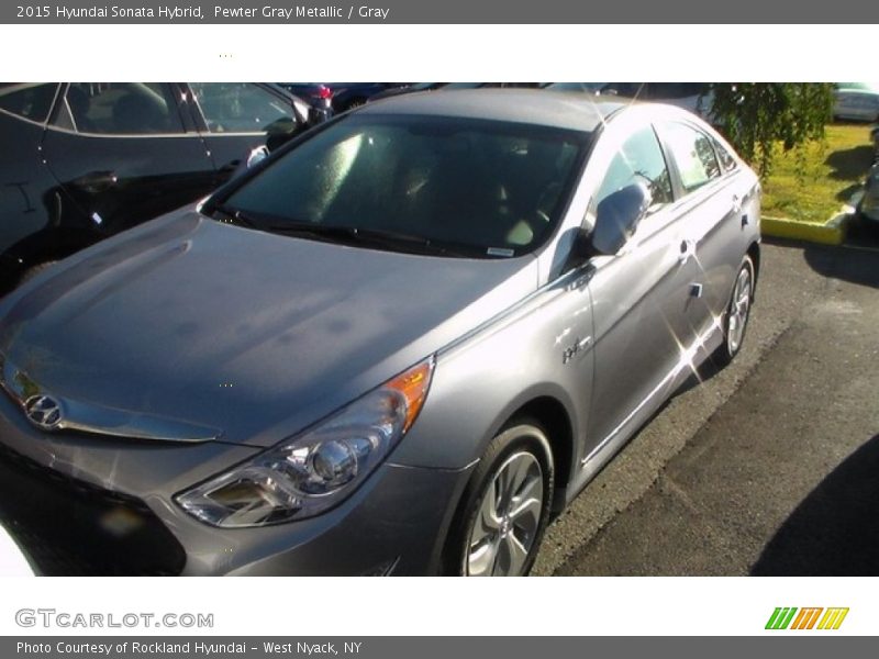 Pewter Gray Metallic / Gray 2015 Hyundai Sonata Hybrid