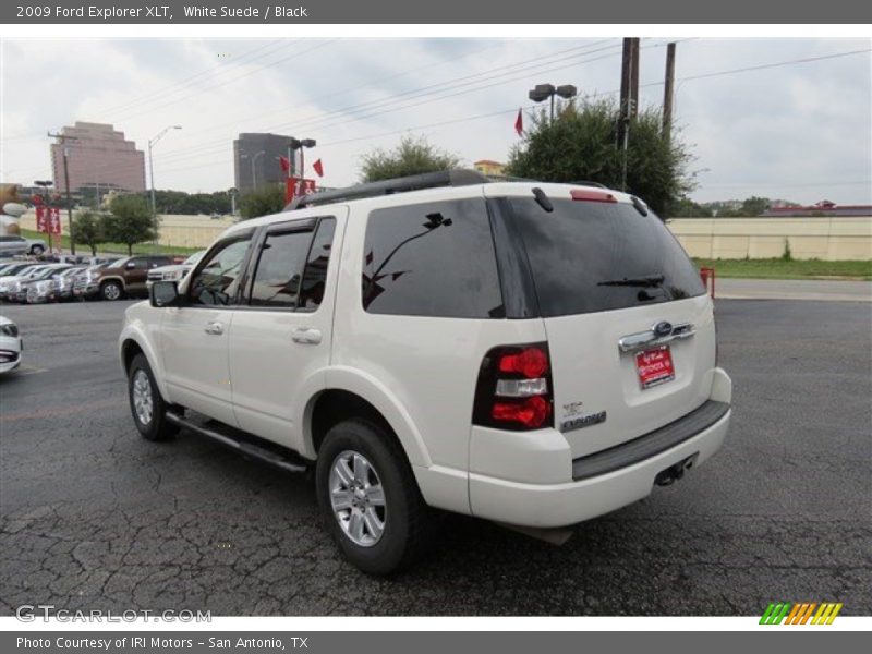 White Suede / Black 2009 Ford Explorer XLT