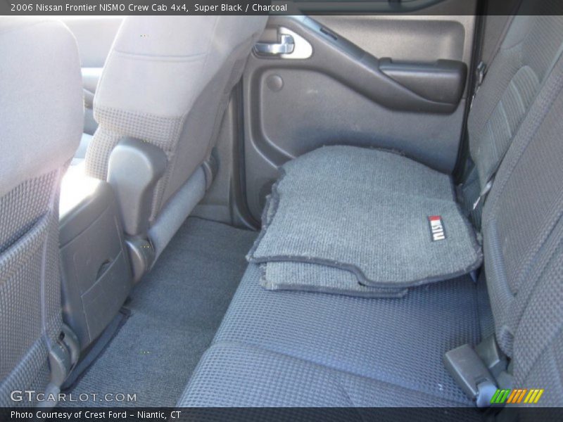 Super Black / Charcoal 2006 Nissan Frontier NISMO Crew Cab 4x4