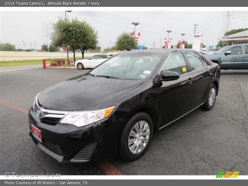 Attitude Black Metallic / Ivory 2014 Toyota Camry L