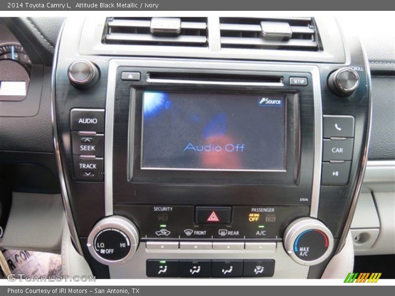 Attitude Black Metallic / Ivory 2014 Toyota Camry L