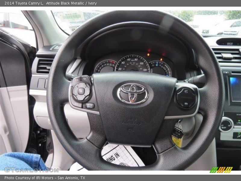 Attitude Black Metallic / Ivory 2014 Toyota Camry L