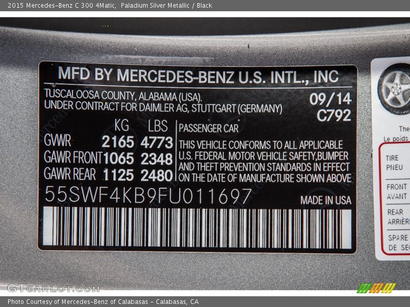 Paladium Silver Metallic / Black 2015 Mercedes-Benz C 300 4Matic