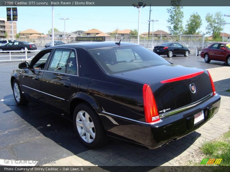 Black Raven / Ebony Black 2006 Cadillac DTS Luxury