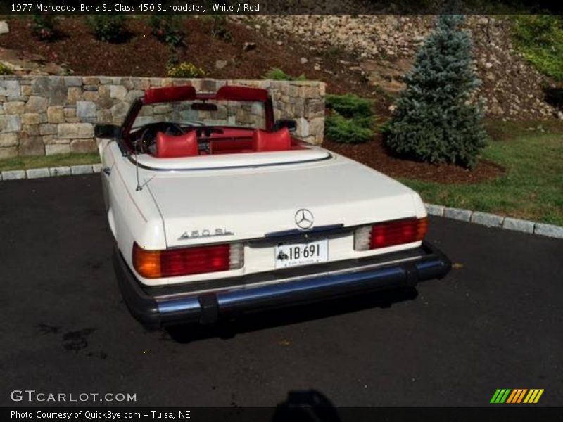 White / Red 1977 Mercedes-Benz SL Class 450 SL roadster