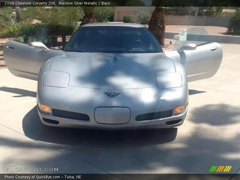 Machine Silver Metallic / Black 2004 Chevrolet Corvette Z06
