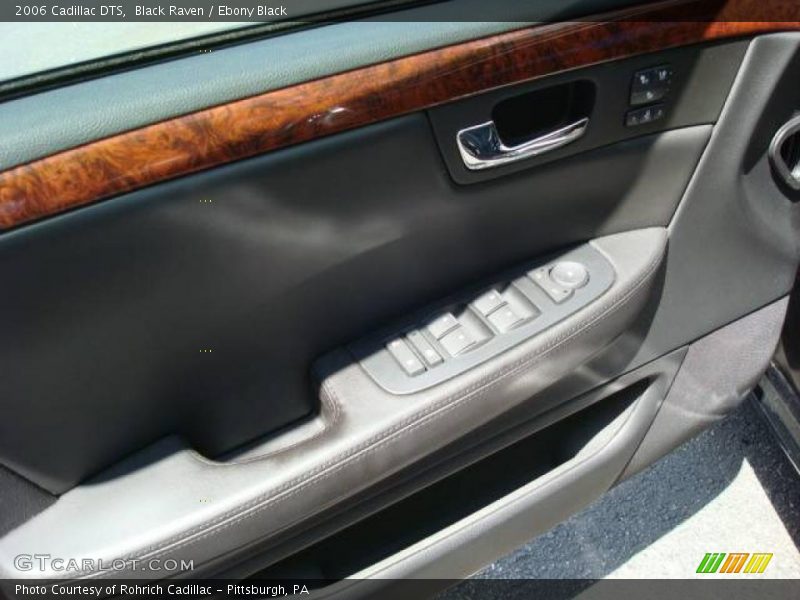 Black Raven / Ebony Black 2006 Cadillac DTS