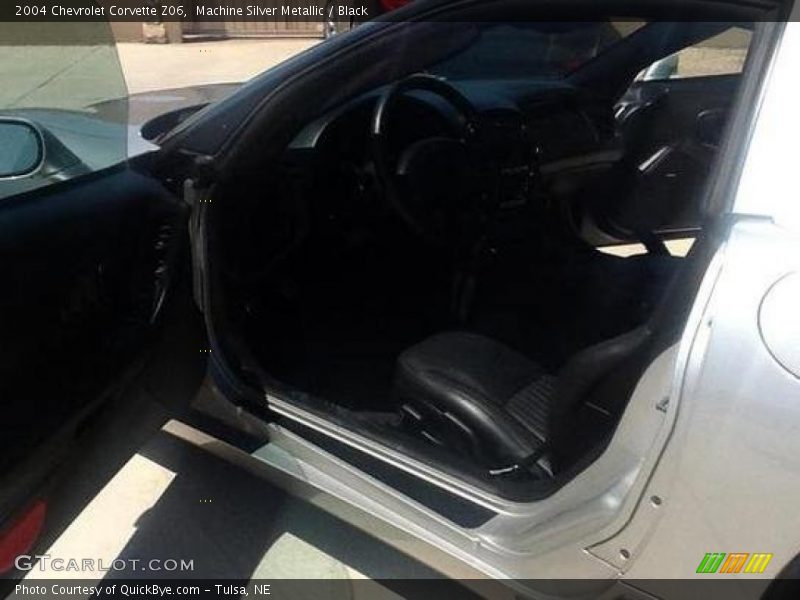 Machine Silver Metallic / Black 2004 Chevrolet Corvette Z06