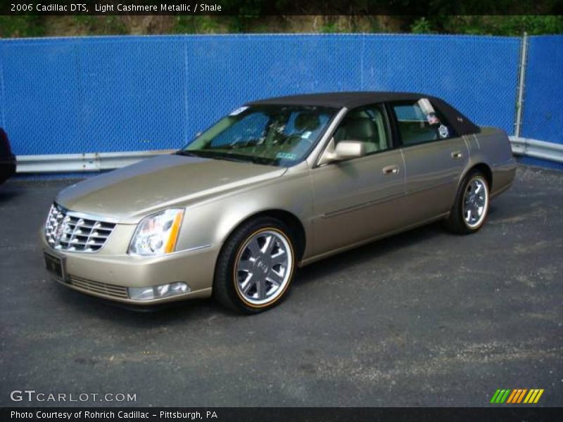 Light Cashmere Metallic / Shale 2006 Cadillac DTS