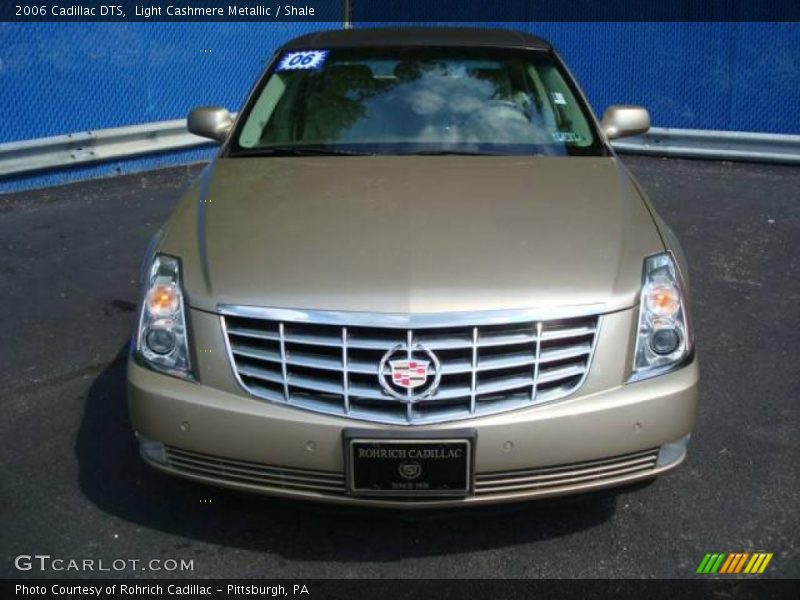 Light Cashmere Metallic / Shale 2006 Cadillac DTS