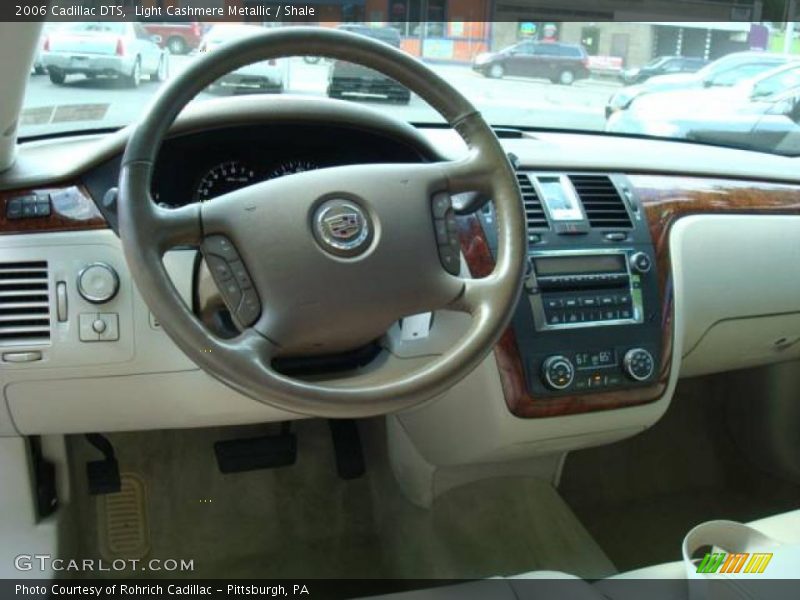 Light Cashmere Metallic / Shale 2006 Cadillac DTS
