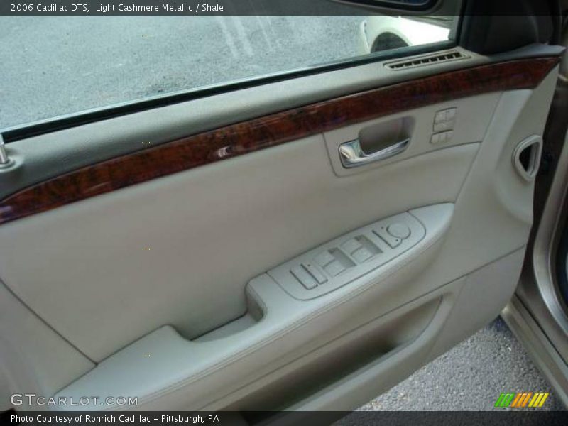 Light Cashmere Metallic / Shale 2006 Cadillac DTS