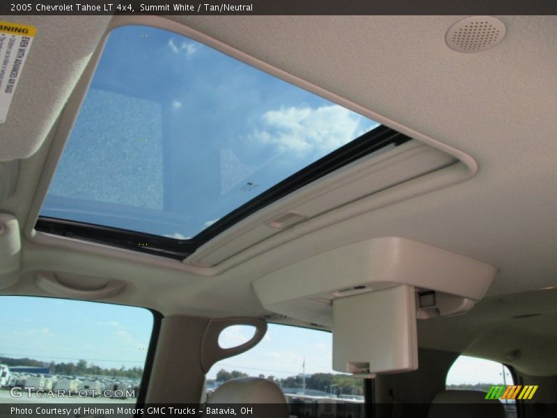 Summit White / Tan/Neutral 2005 Chevrolet Tahoe LT 4x4