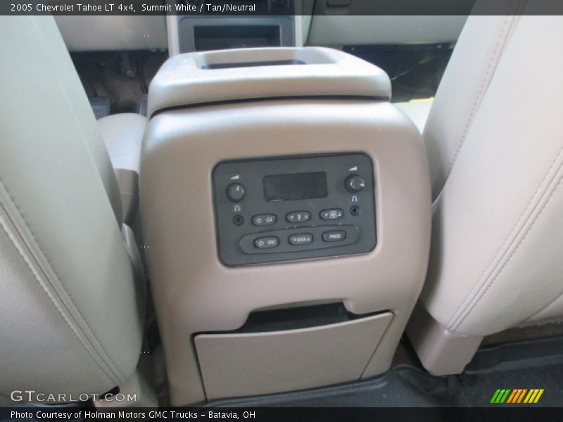Summit White / Tan/Neutral 2005 Chevrolet Tahoe LT 4x4