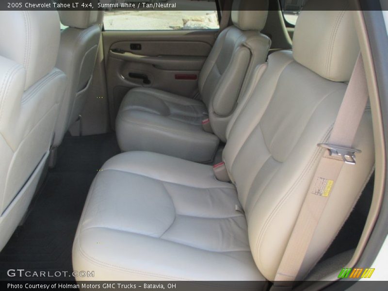 Summit White / Tan/Neutral 2005 Chevrolet Tahoe LT 4x4