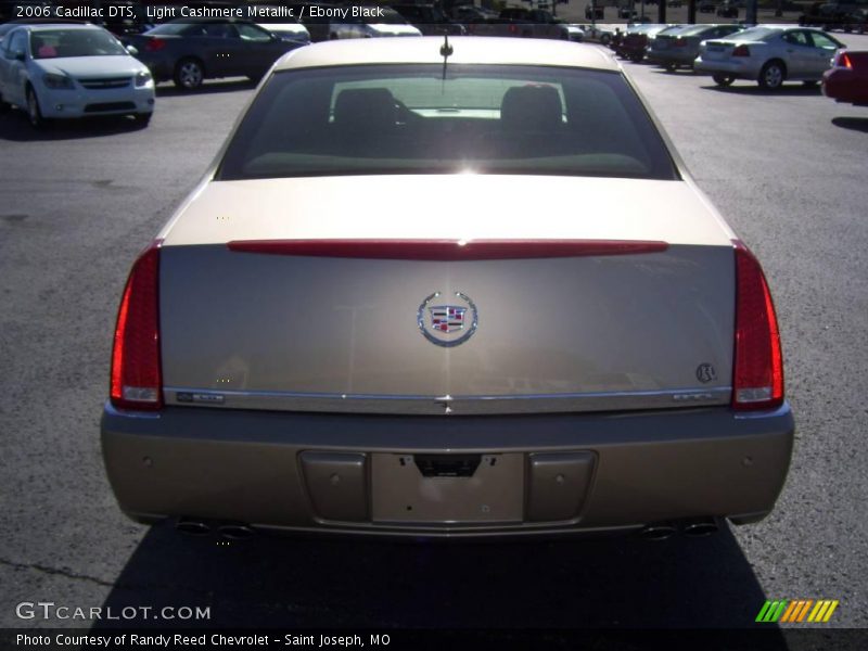 Light Cashmere Metallic / Ebony Black 2006 Cadillac DTS