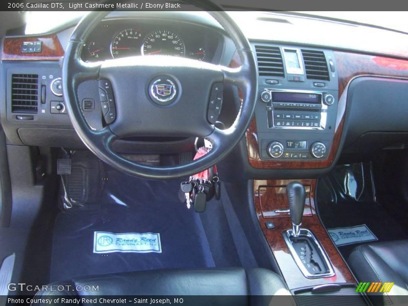 Light Cashmere Metallic / Ebony Black 2006 Cadillac DTS