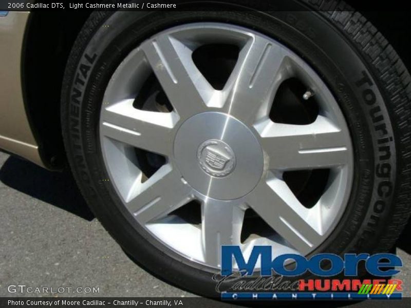 Light Cashmere Metallic / Cashmere 2006 Cadillac DTS