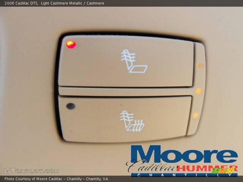 Light Cashmere Metallic / Cashmere 2006 Cadillac DTS