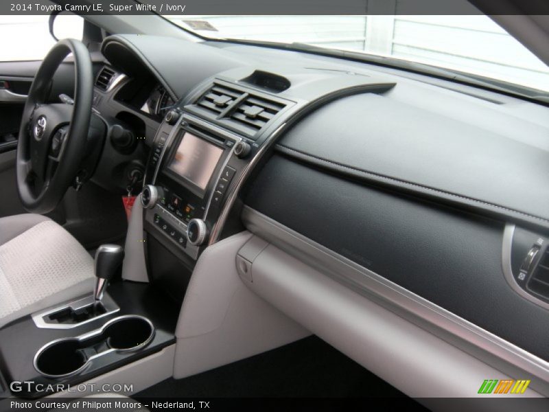 Super White / Ivory 2014 Toyota Camry LE