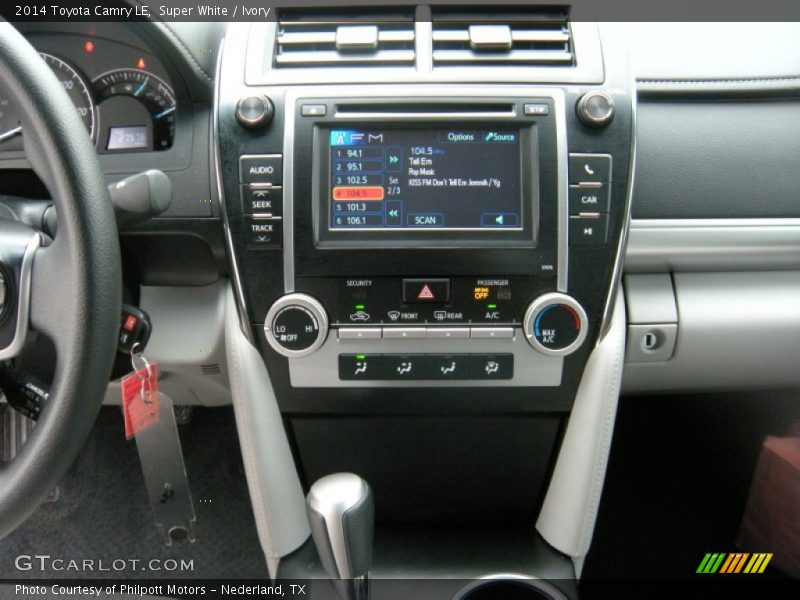 Super White / Ivory 2014 Toyota Camry LE