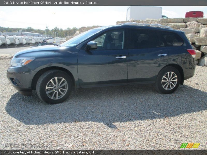 Arctic Blue Metallic / Charcoal 2013 Nissan Pathfinder SV 4x4