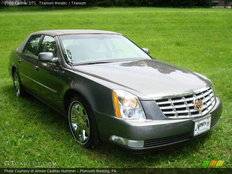 Titanium Metallic / Titanium 2006 Cadillac DTS