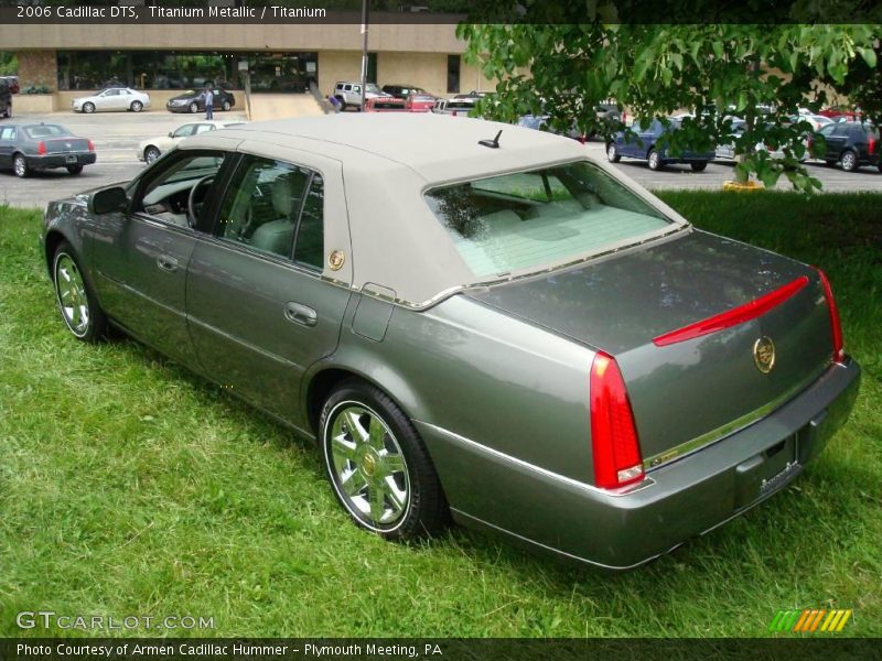Titanium Metallic / Titanium 2006 Cadillac DTS