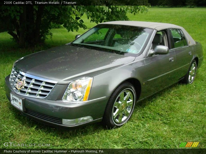 Titanium Metallic / Titanium 2006 Cadillac DTS