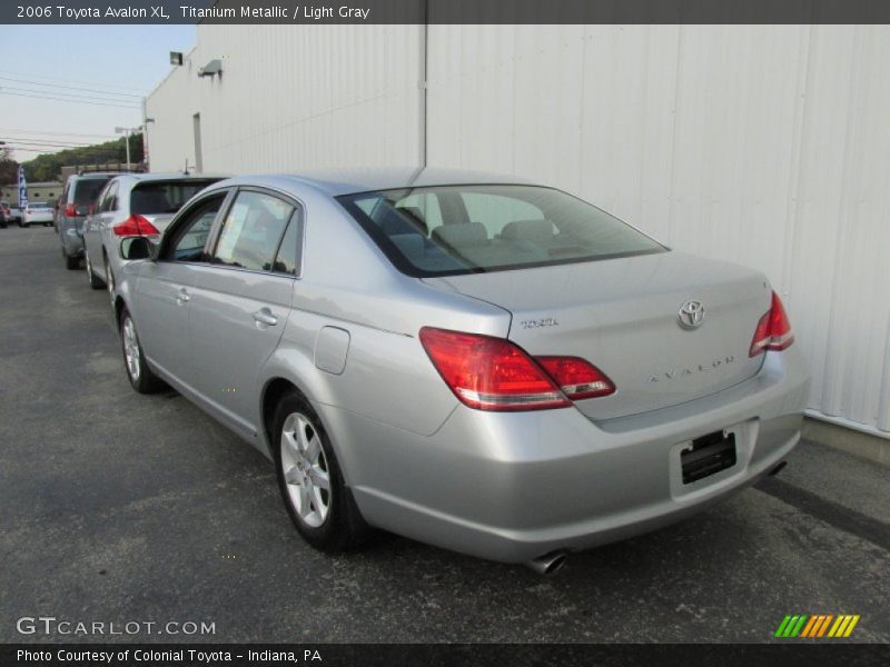 Titanium Metallic / Light Gray 2006 Toyota Avalon XL