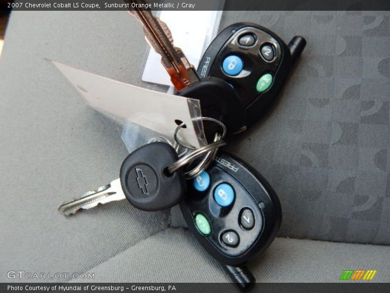 Sunburst Orange Metallic / Gray 2007 Chevrolet Cobalt LS Coupe
