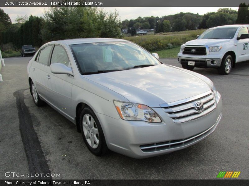 Titanium Metallic / Light Gray 2006 Toyota Avalon XL