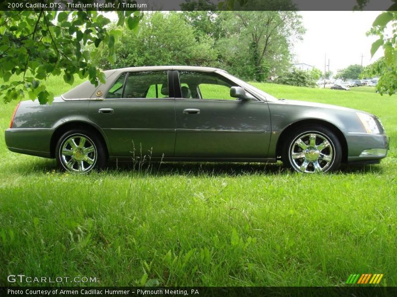 Titanium Metallic / Titanium 2006 Cadillac DTS