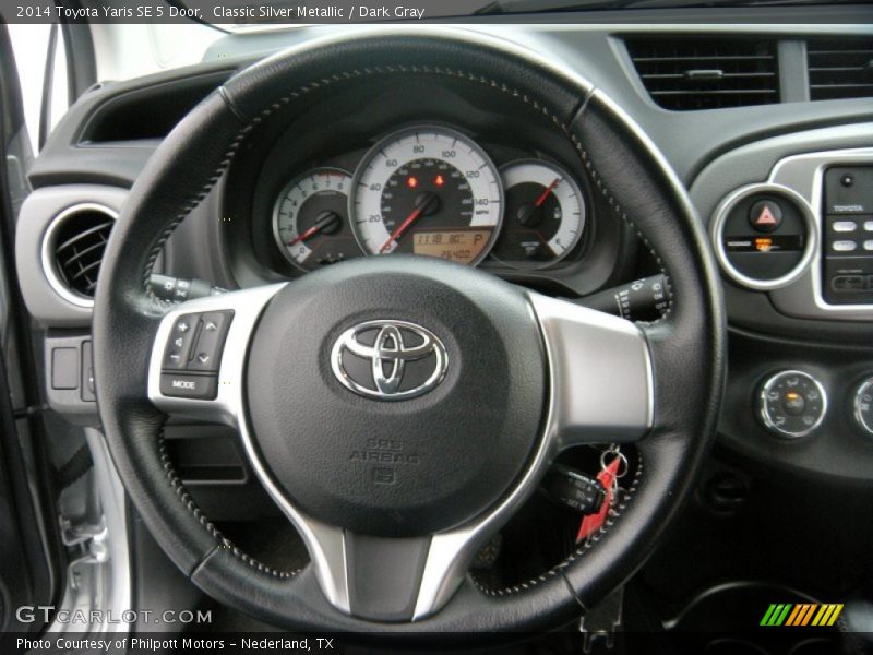 Classic Silver Metallic / Dark Gray 2014 Toyota Yaris SE 5 Door