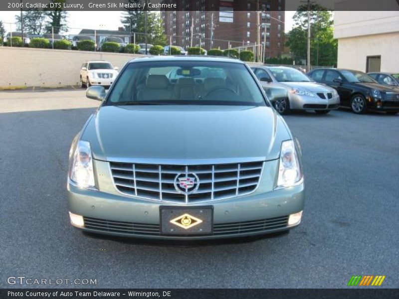 Green Silk Metallic / Cashmere 2006 Cadillac DTS Luxury