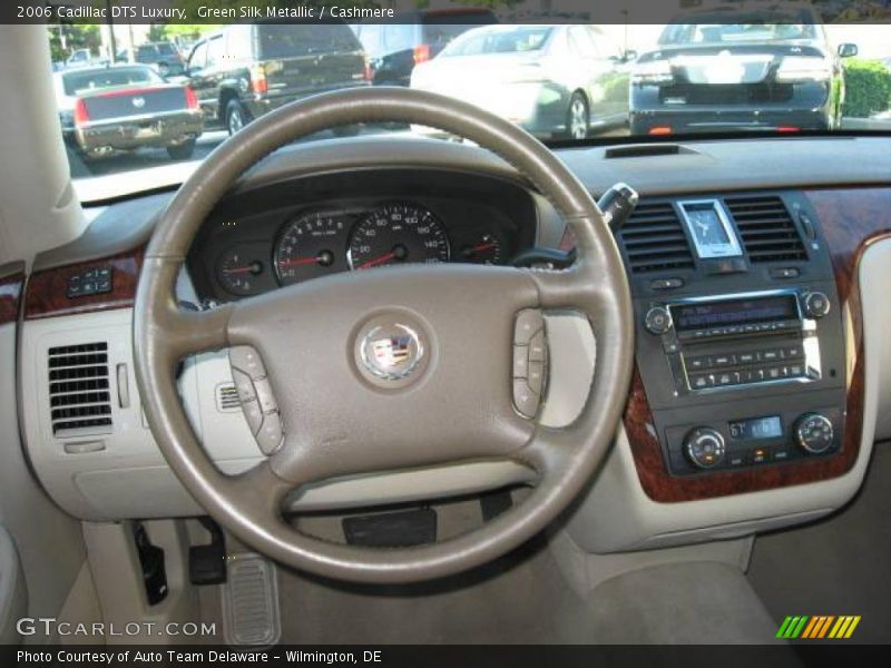 Green Silk Metallic / Cashmere 2006 Cadillac DTS Luxury