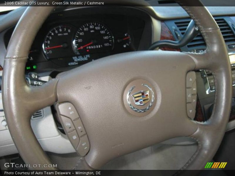 Green Silk Metallic / Cashmere 2006 Cadillac DTS Luxury