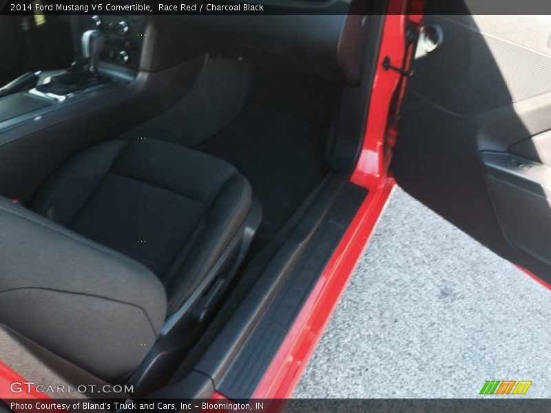 Race Red / Charcoal Black 2014 Ford Mustang V6 Convertible