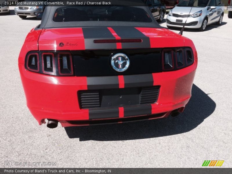 Race Red / Charcoal Black 2014 Ford Mustang V6 Convertible