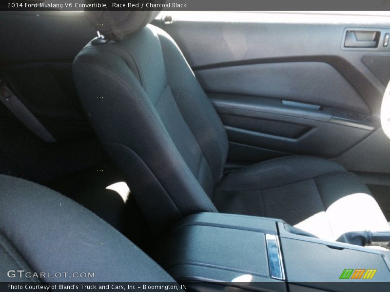 Race Red / Charcoal Black 2014 Ford Mustang V6 Convertible