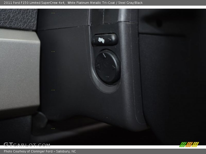 White Platinum Metallic Tri-Coat / Steel Gray/Black 2011 Ford F150 Limited SuperCrew 4x4
