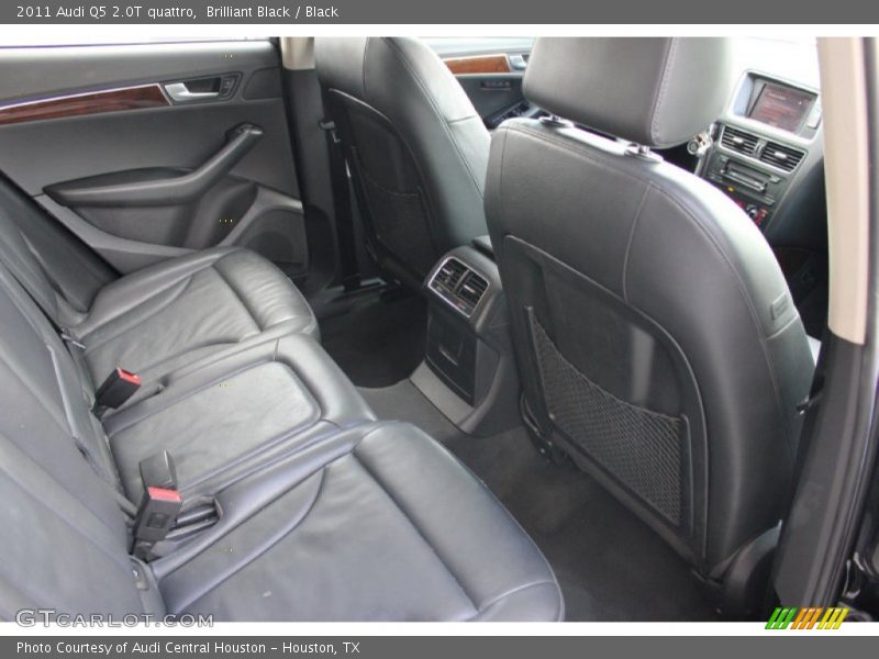 Brilliant Black / Black 2011 Audi Q5 2.0T quattro