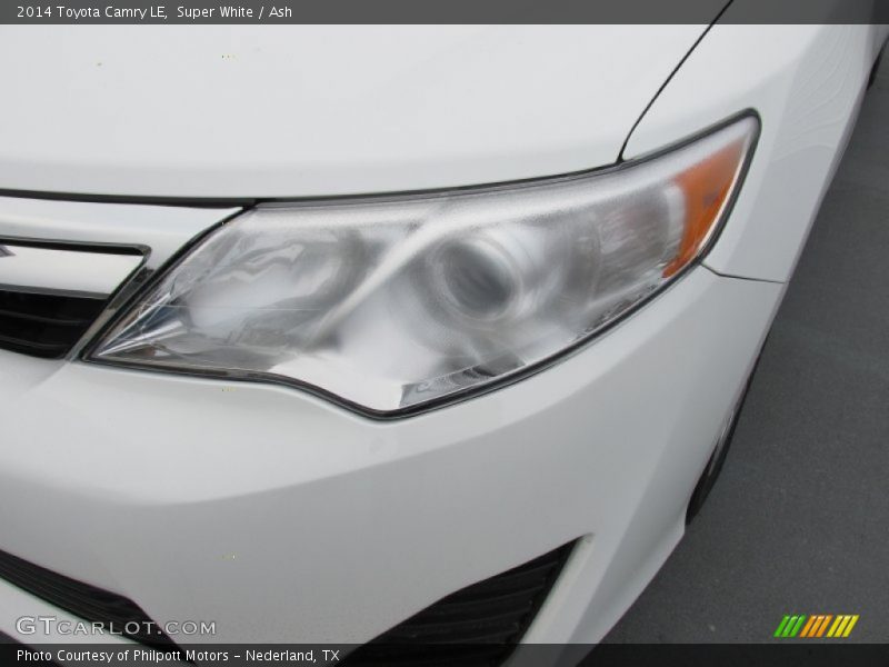 Super White / Ash 2014 Toyota Camry LE