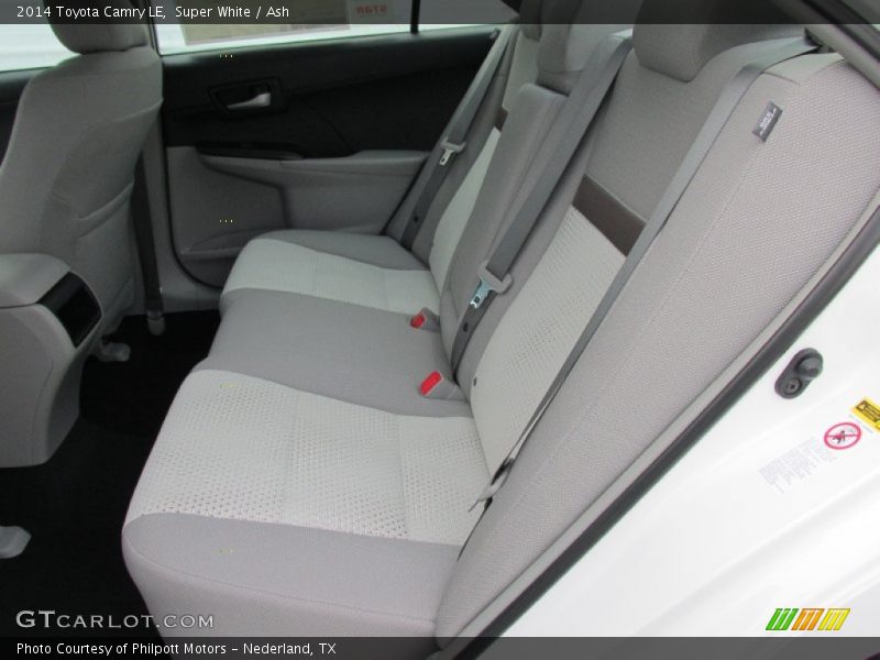 Super White / Ash 2014 Toyota Camry LE