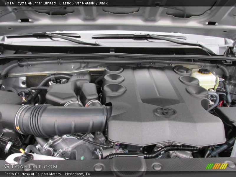 Classic Silver Metallic / Black 2014 Toyota 4Runner Limited