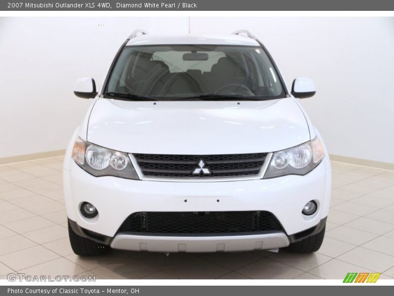 Diamond White Pearl / Black 2007 Mitsubishi Outlander XLS 4WD