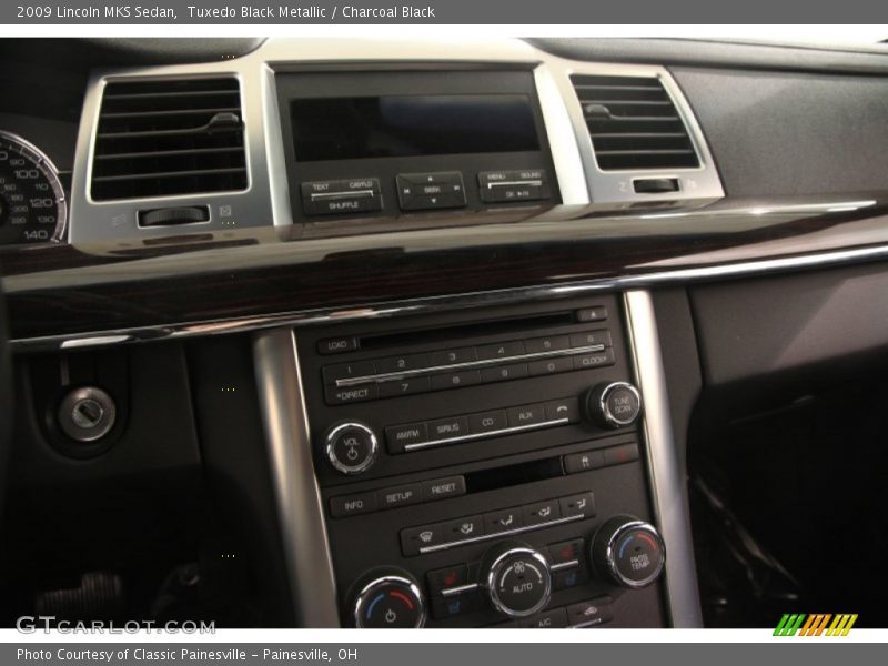 Tuxedo Black Metallic / Charcoal Black 2009 Lincoln MKS Sedan