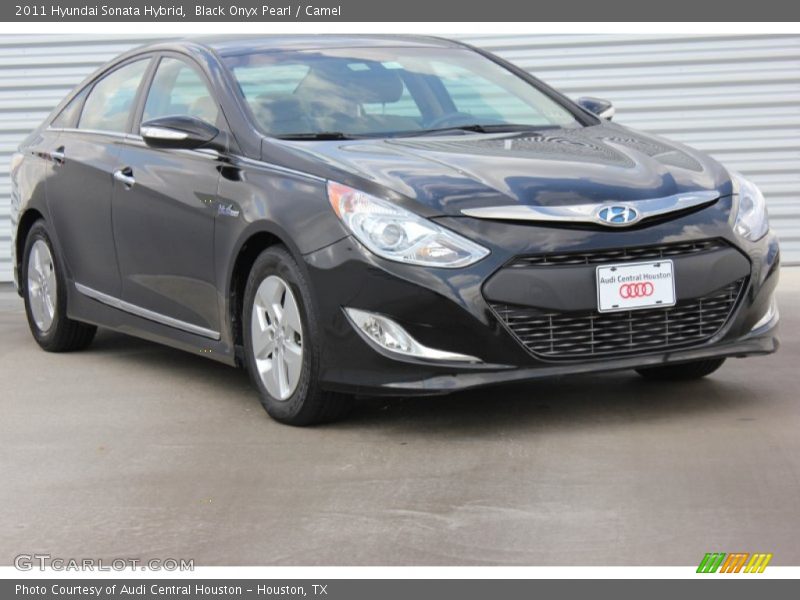 Black Onyx Pearl / Camel 2011 Hyundai Sonata Hybrid
